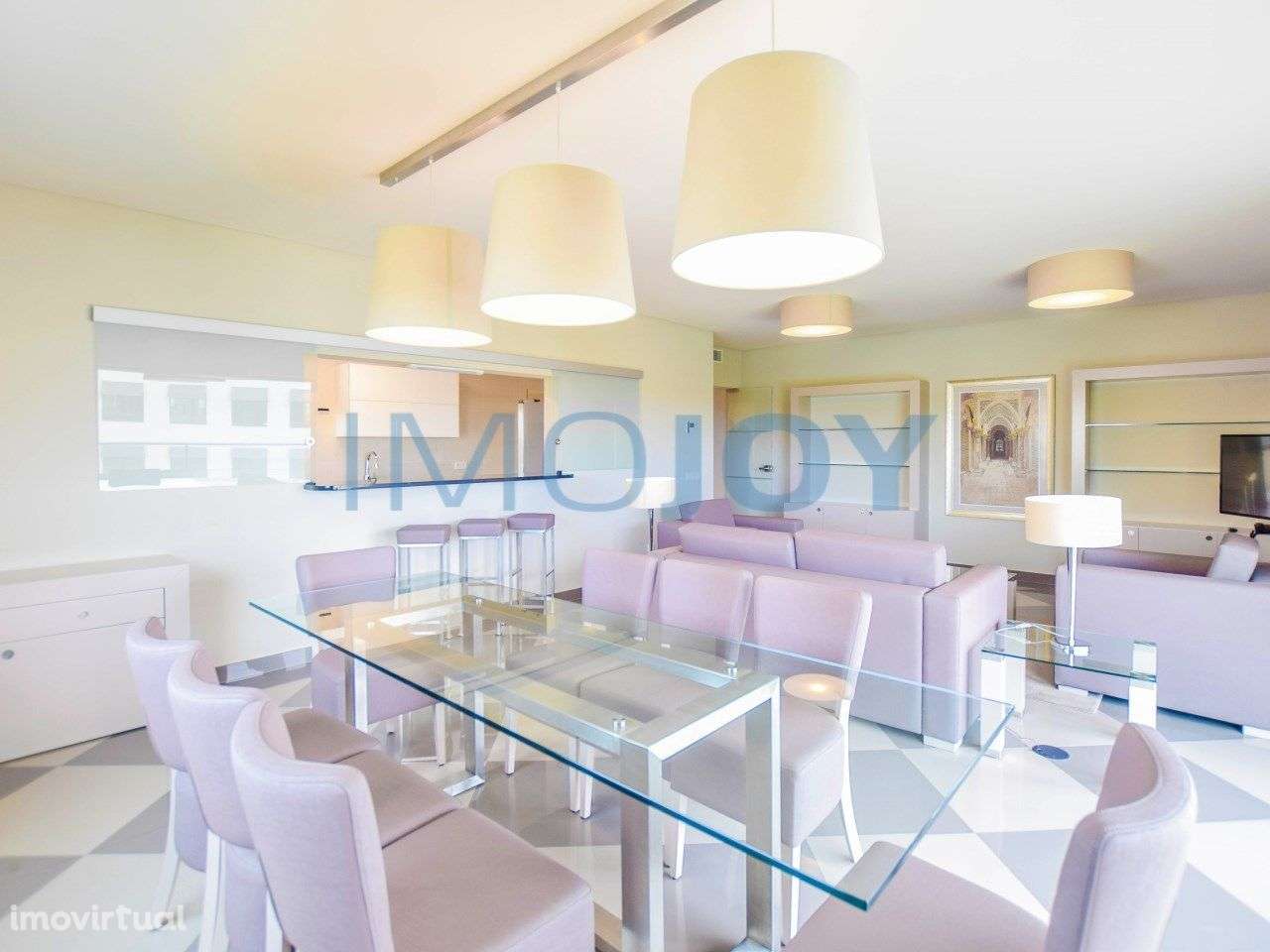 Apartamento T2 em condomínio Sintra