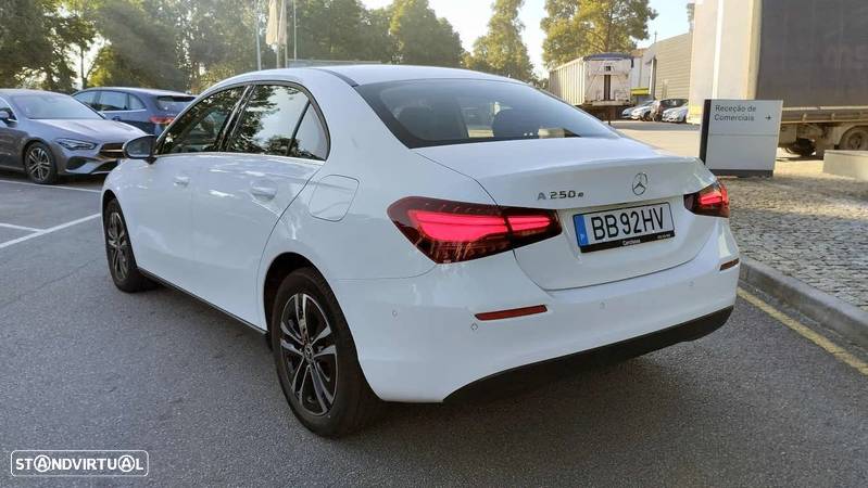 Mercedes-Benz A 250 Limousine e Progressive - 7