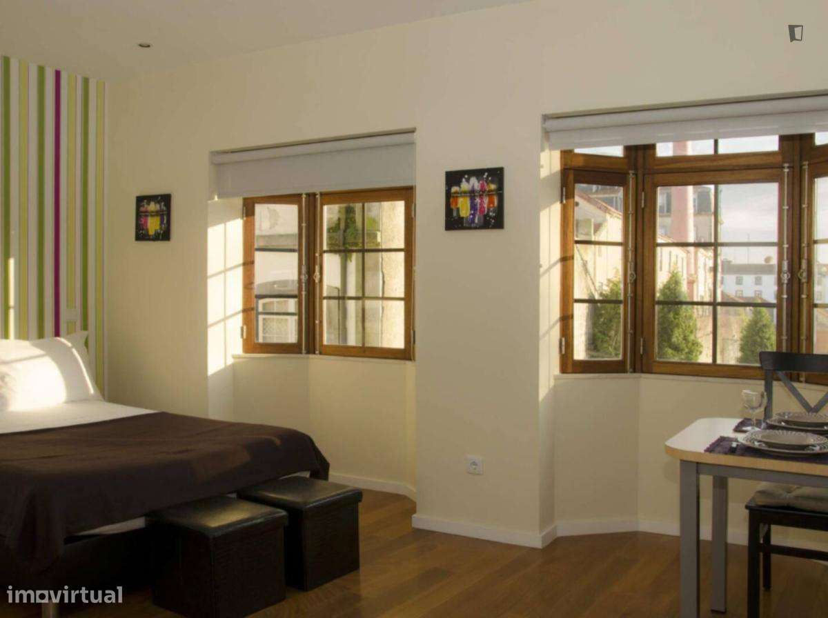 Estúdio - localizado em Cedofeita Porto - Grande imagem: 5/7