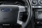 Ford S-Max 2.0 Titanium - 22