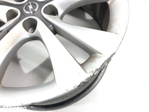 FELGI ALUMINIOWE KOMPLET 20 8,5J 5X120 ET45 ŚRODEK CENTR. 67,1 OPEL INSIGNIA A Sports Tourer (G09) - 3