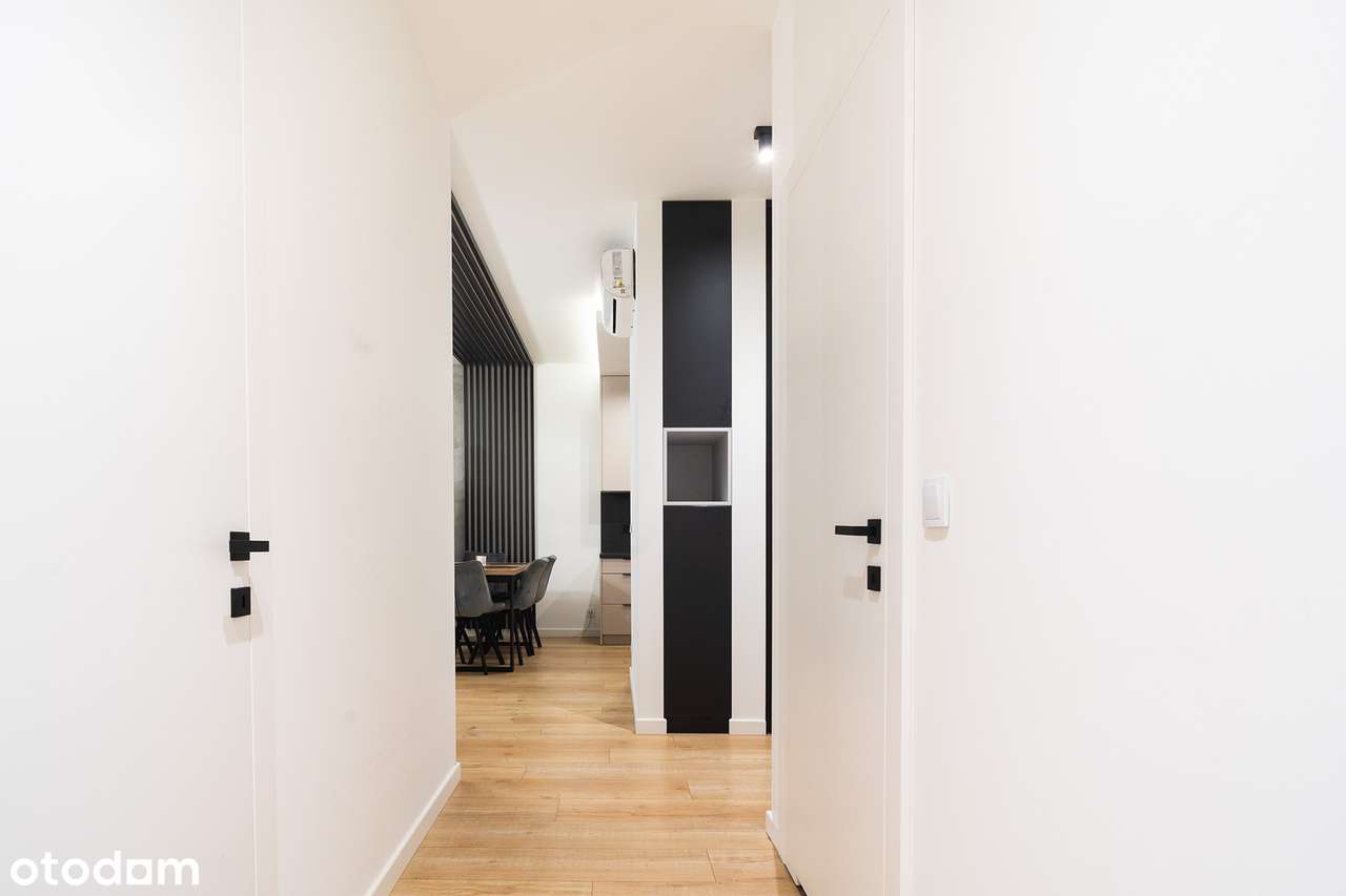 Cztery Pokoje w Nowoczesnym Budynku z 2022 roku! Dwa Balkony! Garaż!-6