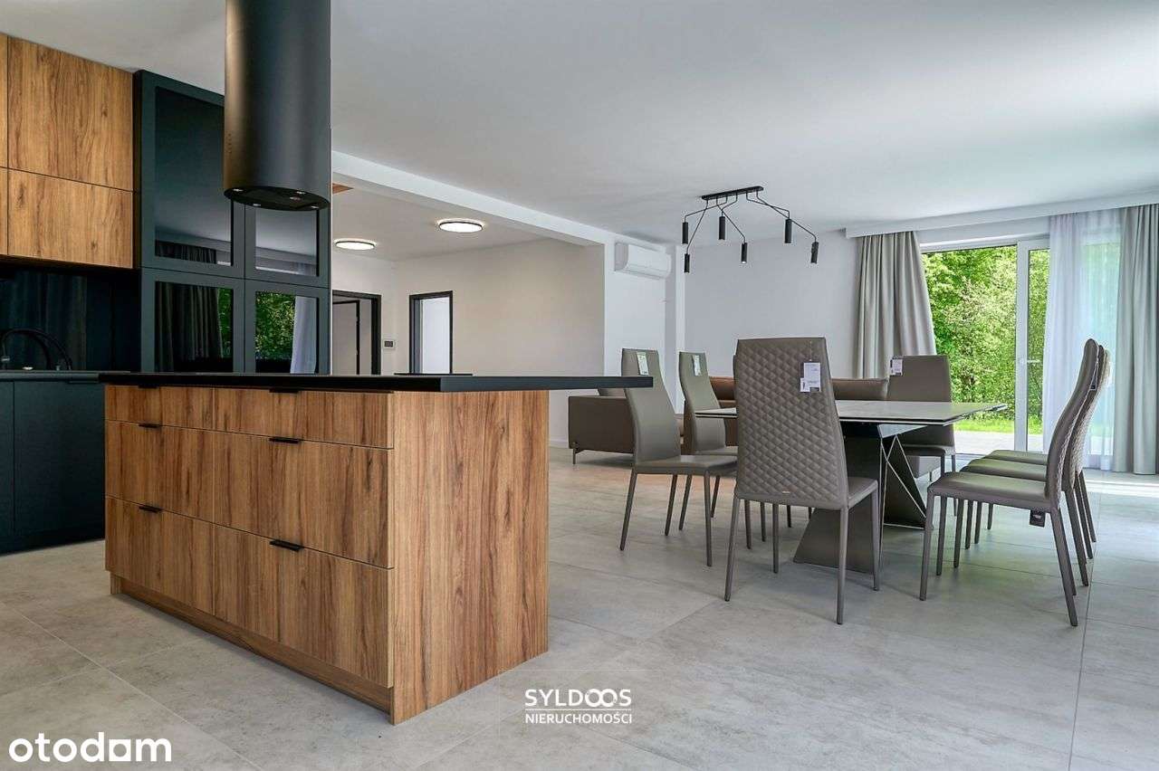 Nowoczesny dom z basenem z 2025r -Lusina przy Isk-14