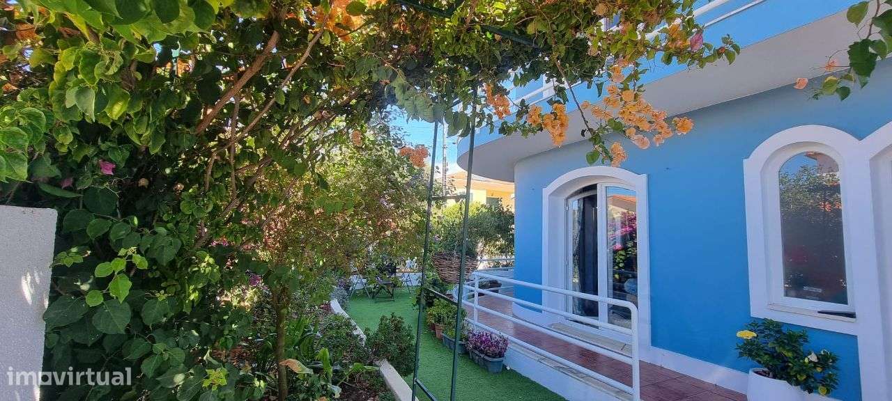 Moradia T5 com piscina, Brejos de Azeitão, Azeitão-44