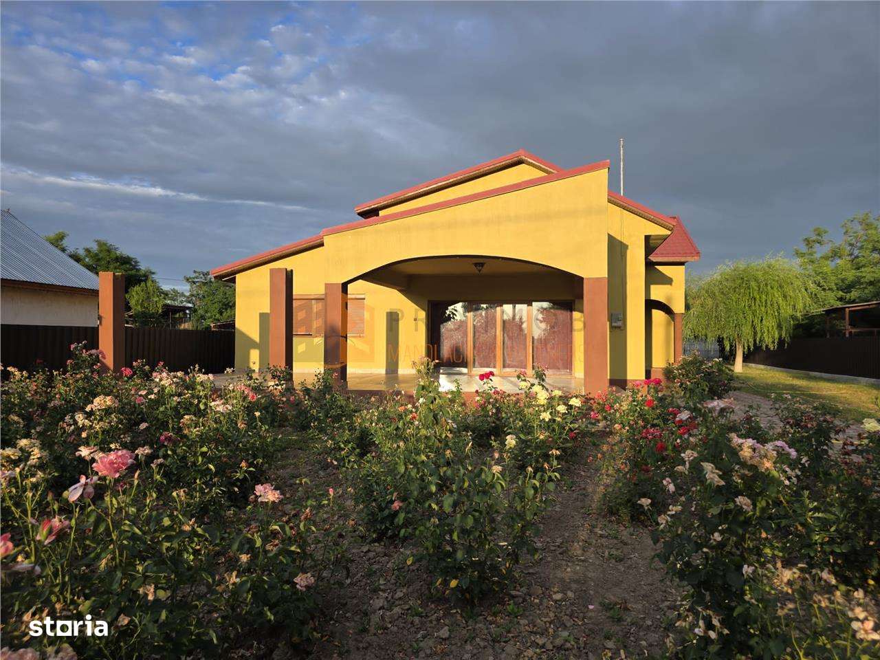 EXCLUSIVITATE! Casa tip parter si teren generos aproape de Buzau - Imagine principală: 3/20