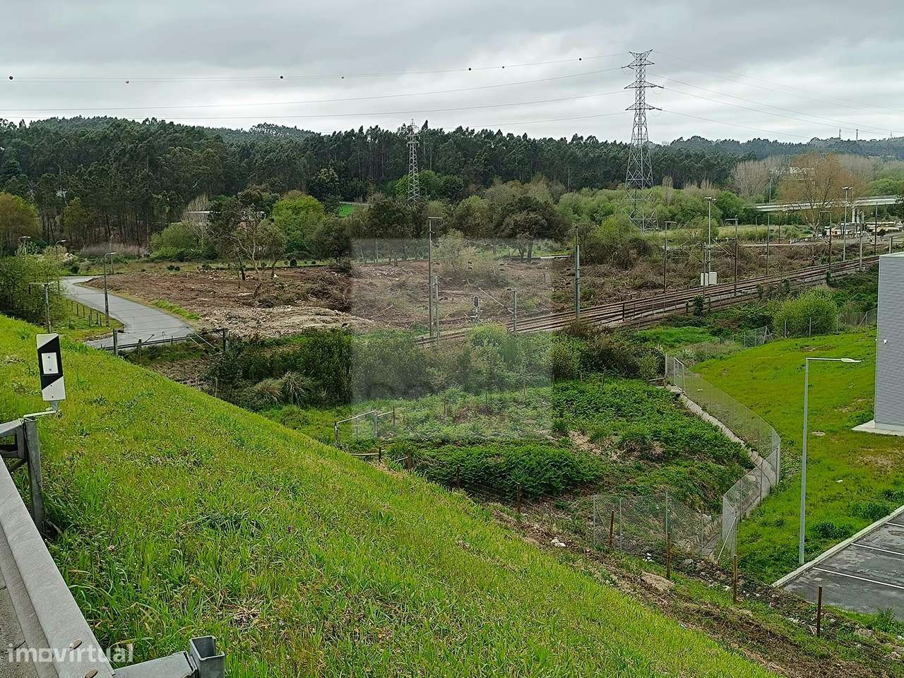 Land- Terreno, S. Pedro de Fins, Maia - Grande imagem: 4/5