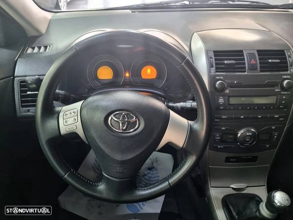 Toyota Corolla 1.4 VVT-i Sol - 8