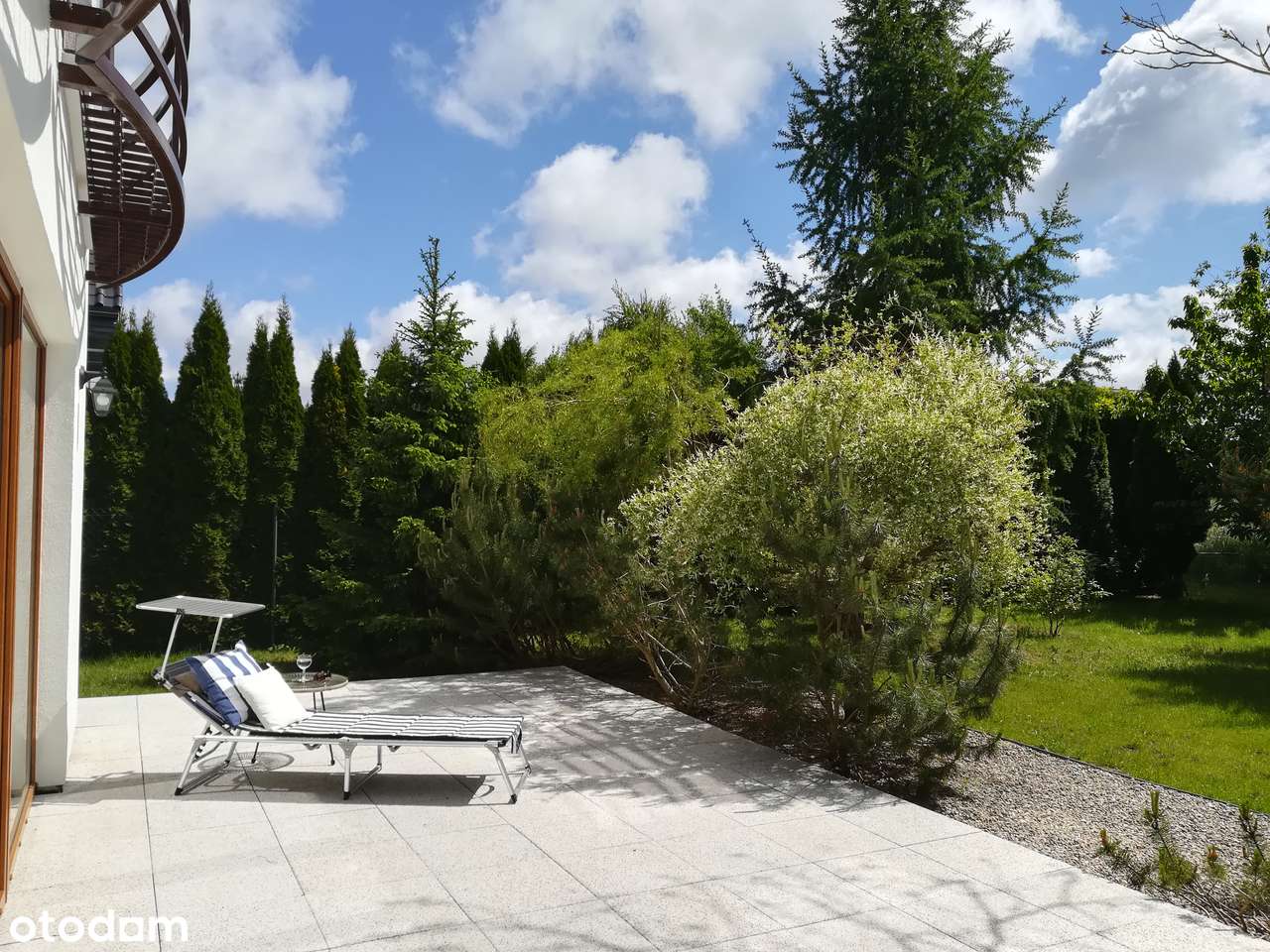 Słoneczny dom wolnostojący w zieleni na Osiedlu Unii Europejskiej - Pełny obrazek: 4/20