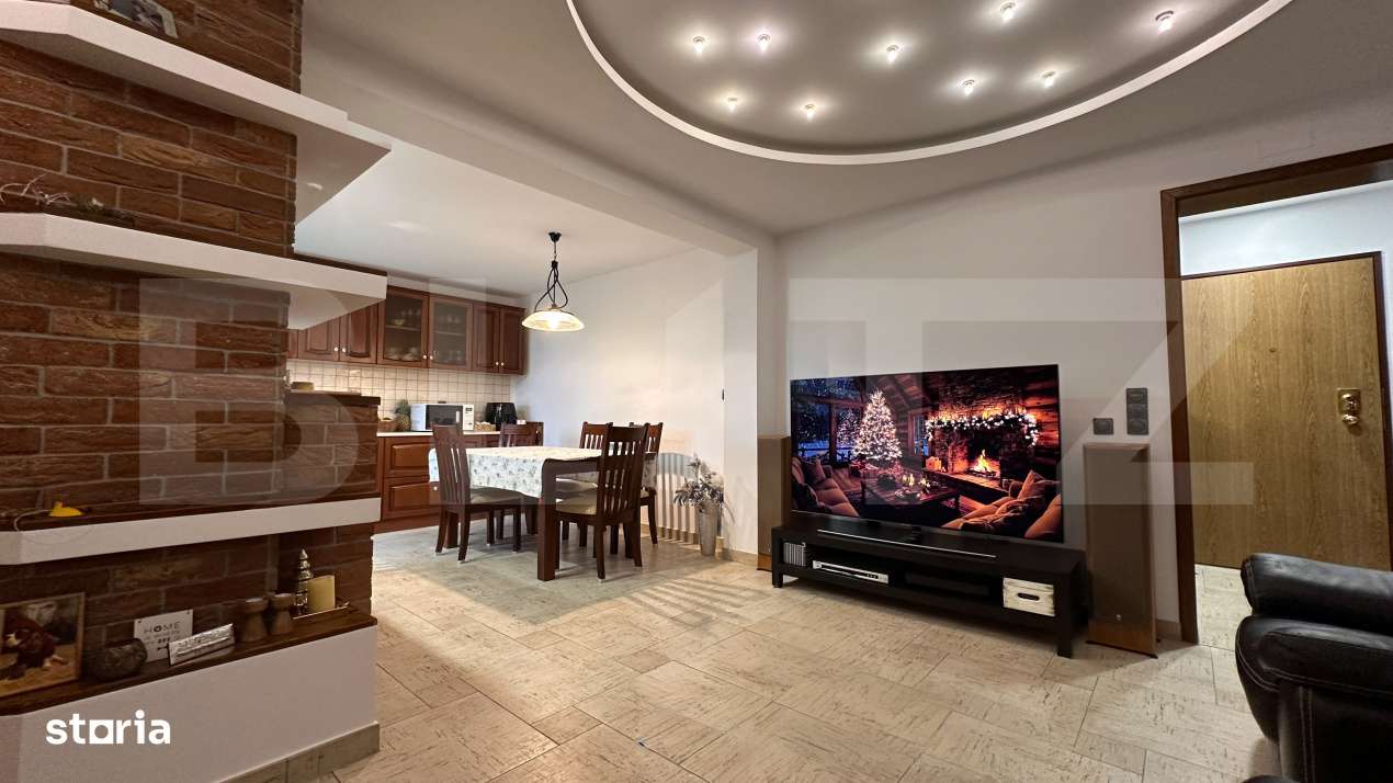 Apartament 4 camere, renovat si mobilat complet,  etaj 1, zona Centru - Imagine principală: 2/9