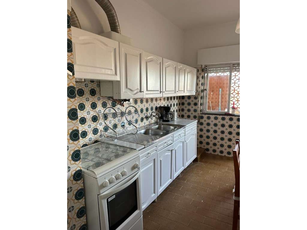 Apartamento T2 em Quarteira - Oportunidade Imperdível! - Grande imagem: 2/15