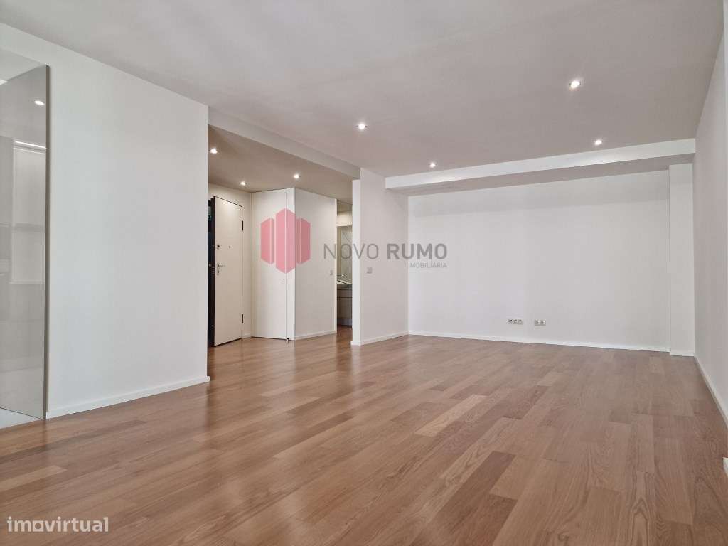 Apartamento T3 novo com terraço no centro da Maia pronto a habitar.-2