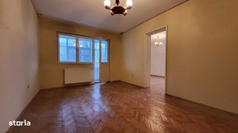 Apartament cu 3 camere zona Maratei 1