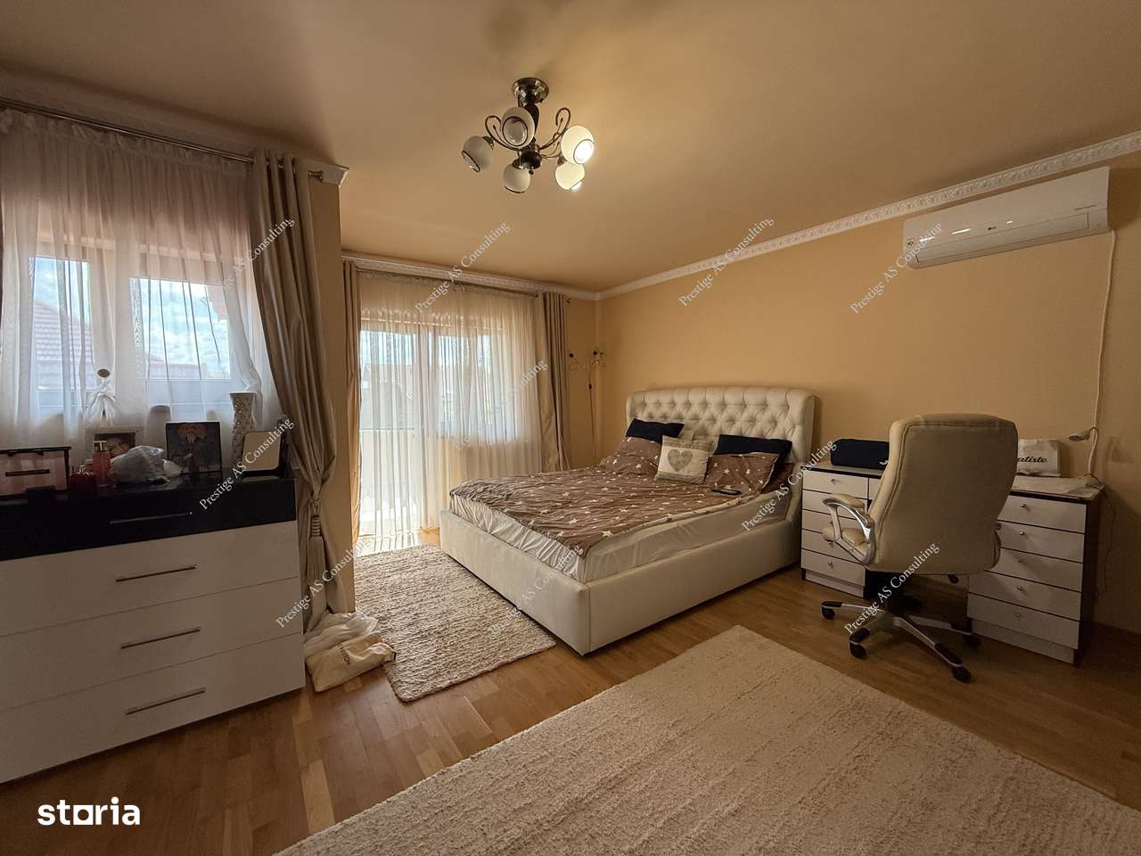 Casa individuala 7 camere 4 Bai | 764 mp Teren | Zona Planetelor Giroc-0