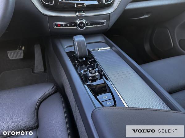 Volvo XC 60 - 18