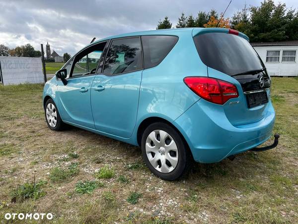 Opel Meriva 1.7 CDTI Cosmo - 11