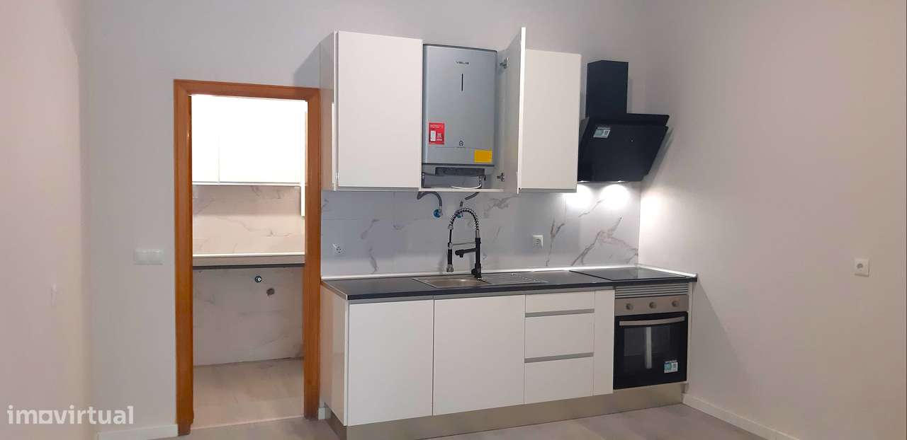 Loja T0+1 Venda em Queluz e Belas,Sintra - Grande imagem: 5/15