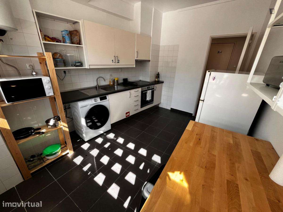 Quarto - localizado em Entrecampos Lisbon - Grande imagem: 2/10