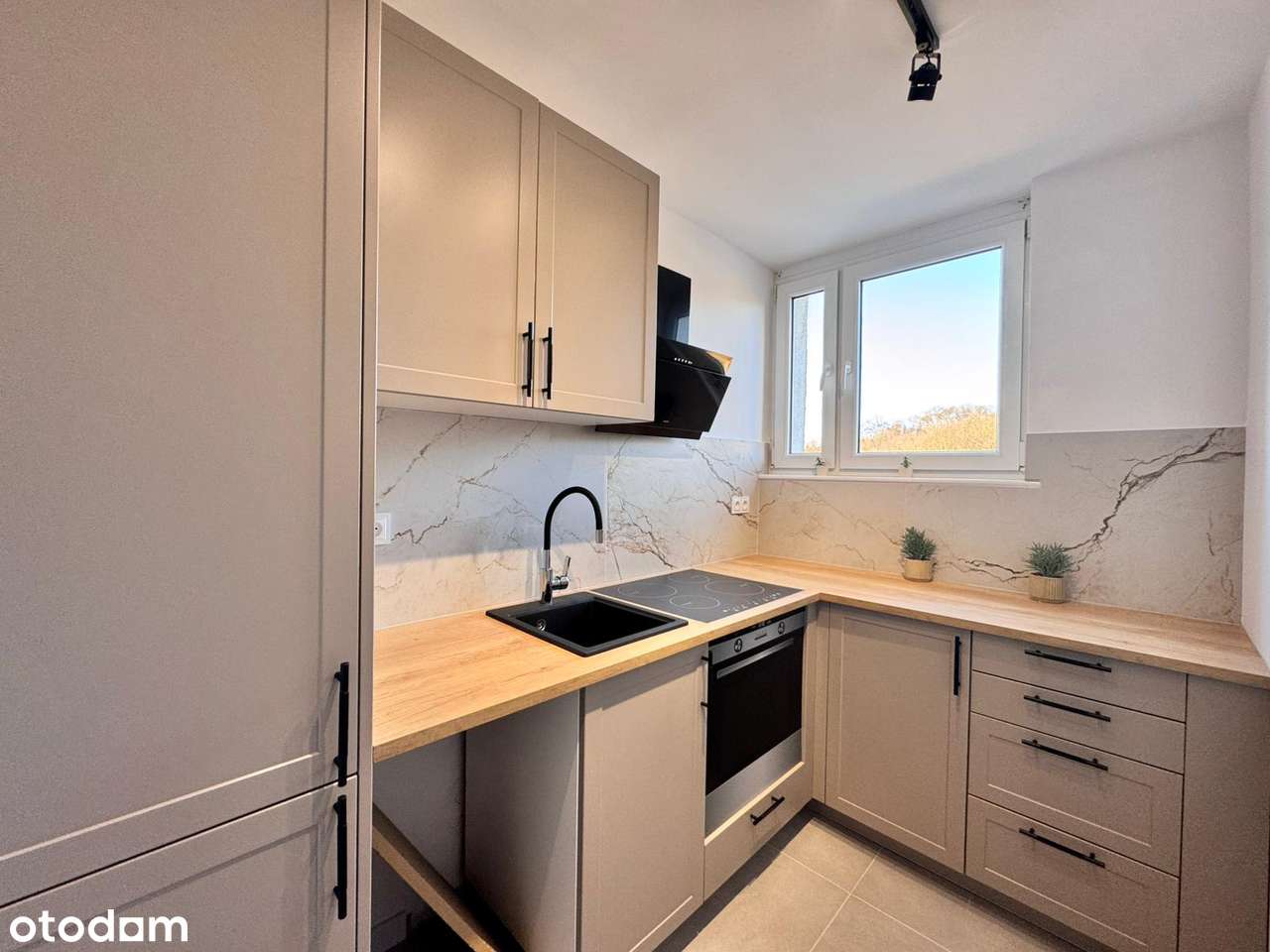 Bezpośrednio-Nowoczesne, po generalnym remoncie - Pełny obrazek: 5/9