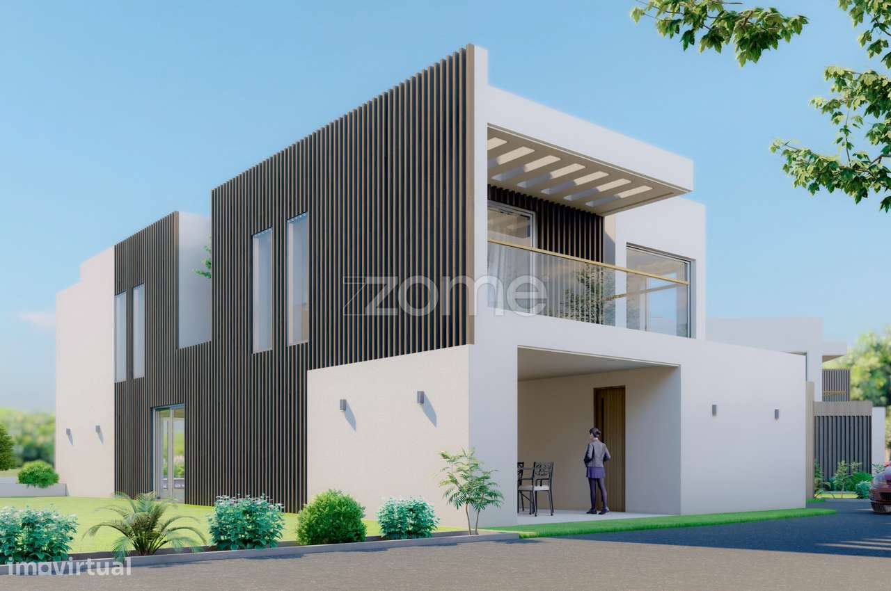 Terreno com PIP validado para a construção 8 moradias modernas - Grande imagem: 2/17