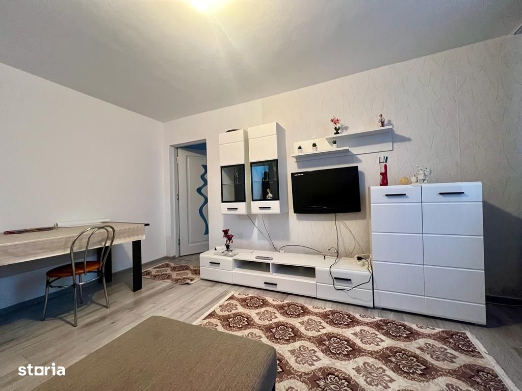 Apartament 2 camere 42mp zona Spital Vechi mobilat utilat 39.000eur