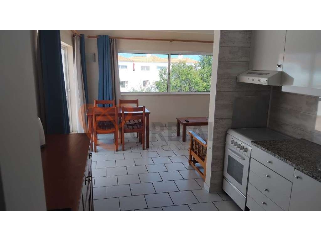 Apartamento T1 com Piscina e Jardim à Venda em Albufeira - Grande imagem: 5/24