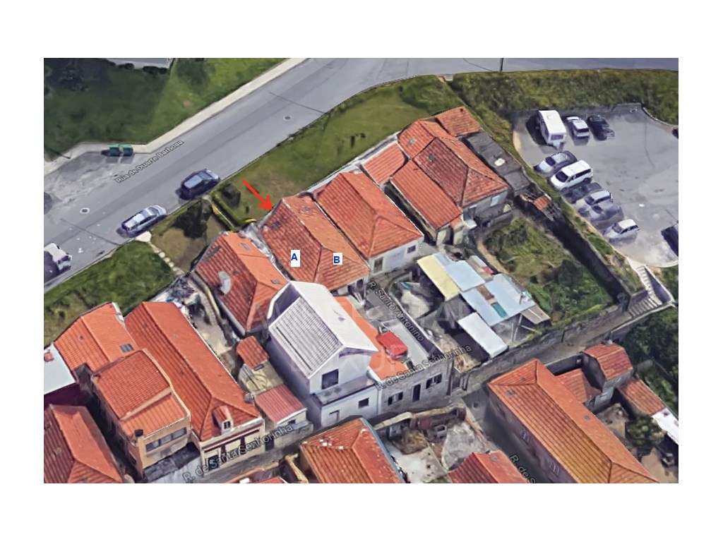 Moradia T3 com Projeto Aprovado na Foz Velha-10