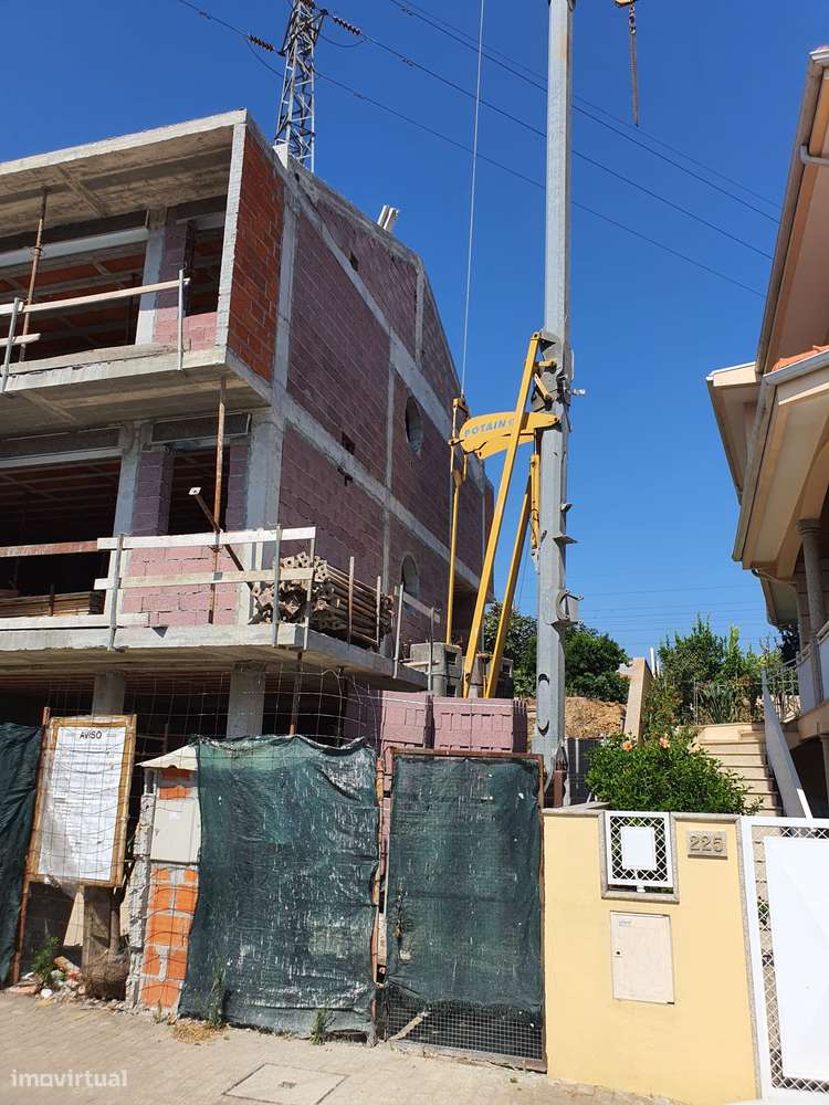 MORADIA T3 NOVA EM CONSTRUÇÃO | VALONGO-24