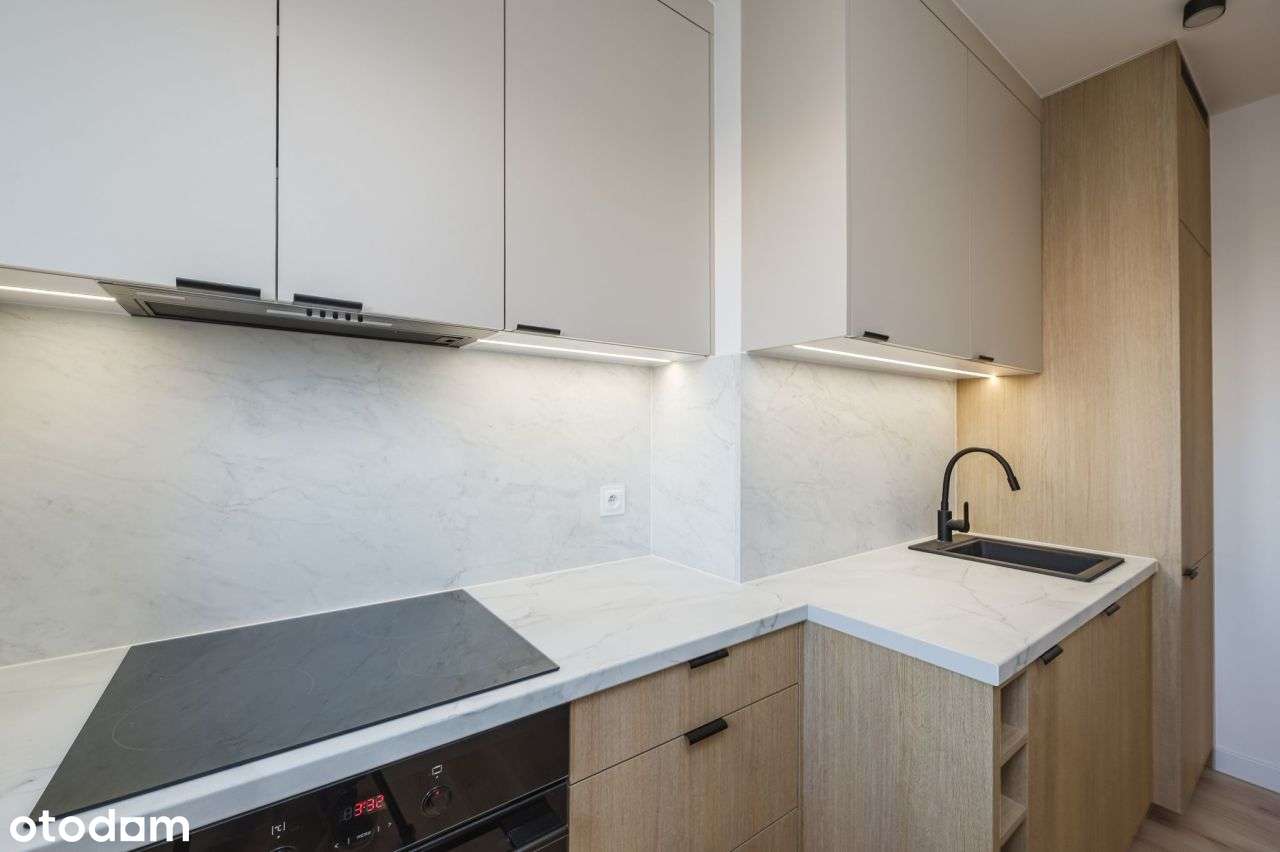 ul. Palacza / 47 mkw / 3 pokoje / po generalnym re-1