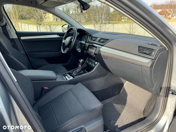 Skoda Superb 1.8 TSI Ambition DSG - 10