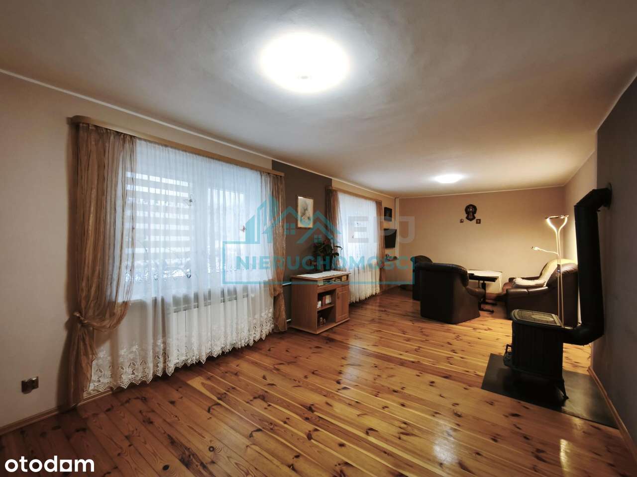 Na sprzedaż dom w wyjątkowym miejscu Lubośna, gmina Szczerców - Pełny obrazek: 4/10