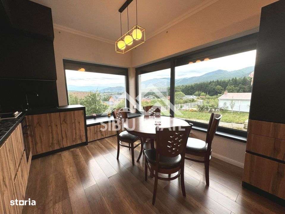 Casa pe un nivel, garaj, teren 600 Sibiu Tocile - Imagine principală: 4/20