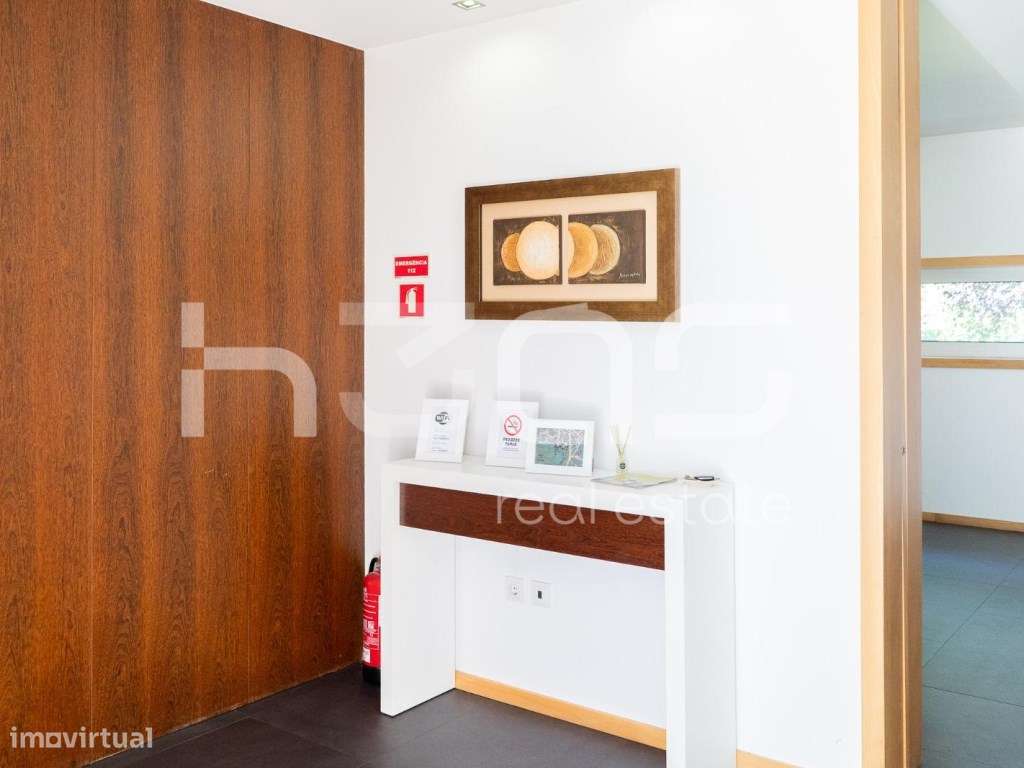 MORADIA T4 COM PISCINA INTERIOR - ONDE A NATUREZA MARCA PRESENÇA-10