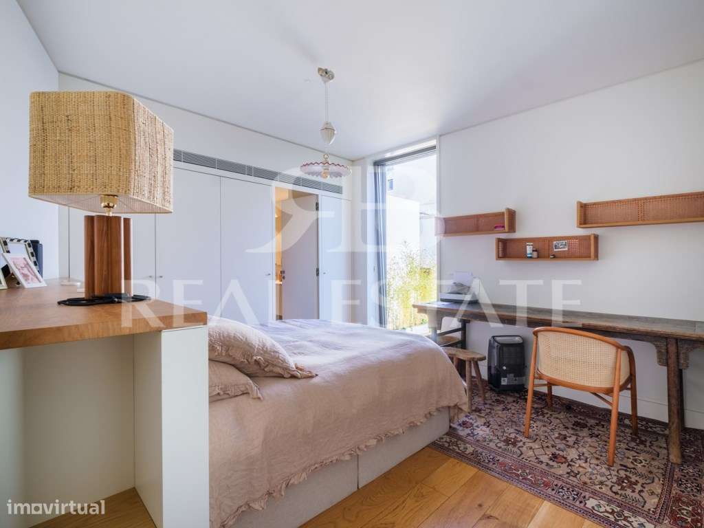 T3 duplex com VISTA + TERRAÇOS + PISCINA + GARAGEM em São Vicente -...-7