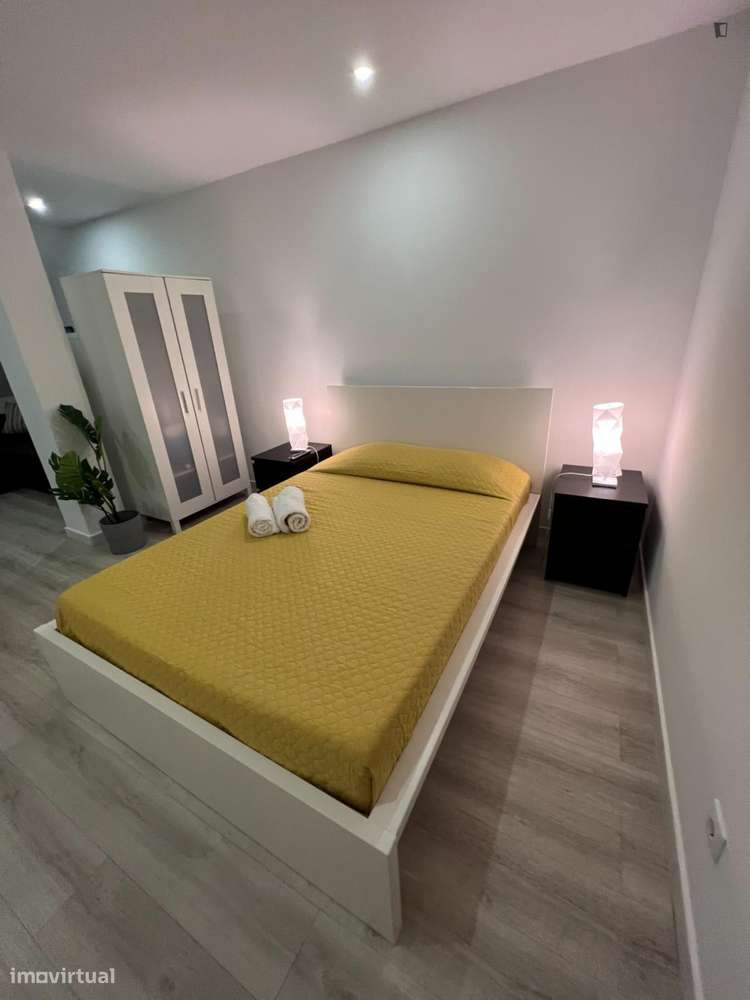 Estúdio - localizado em Cedofeita Porto - Grande imagem: 5/10