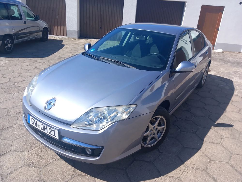 Renault Laguna III (2007-) 1.6 Emotion 2009