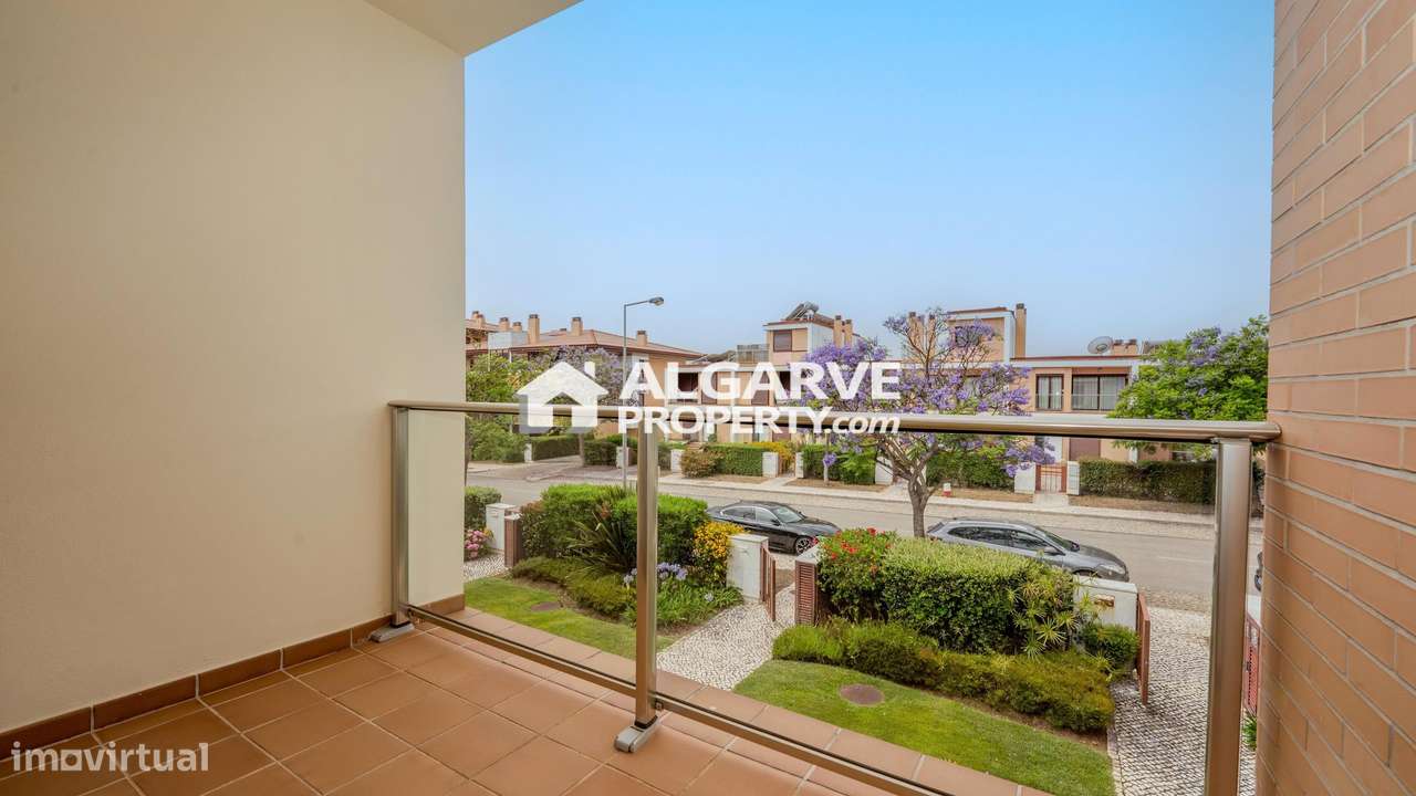 Moradia 5 Quartos no Golfe a poucos minutos da praia e marina de Vilam-24