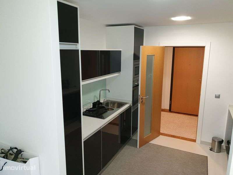 T1 em frente a praia - Grande imagem: 5/12