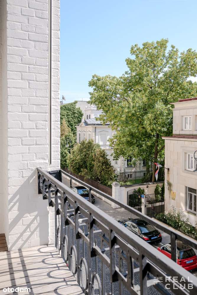 Unikatowy apartament przy Al. Róż z winniczką-12