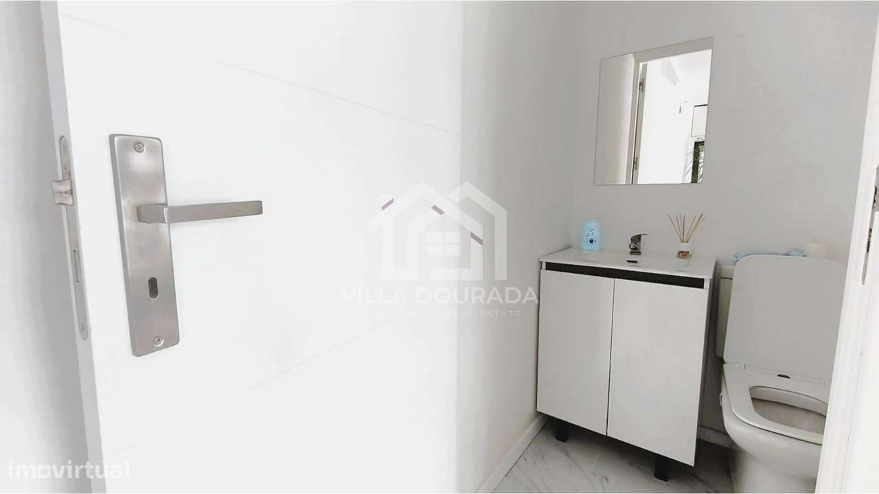 Moradia renovada T2 em Valbom-13