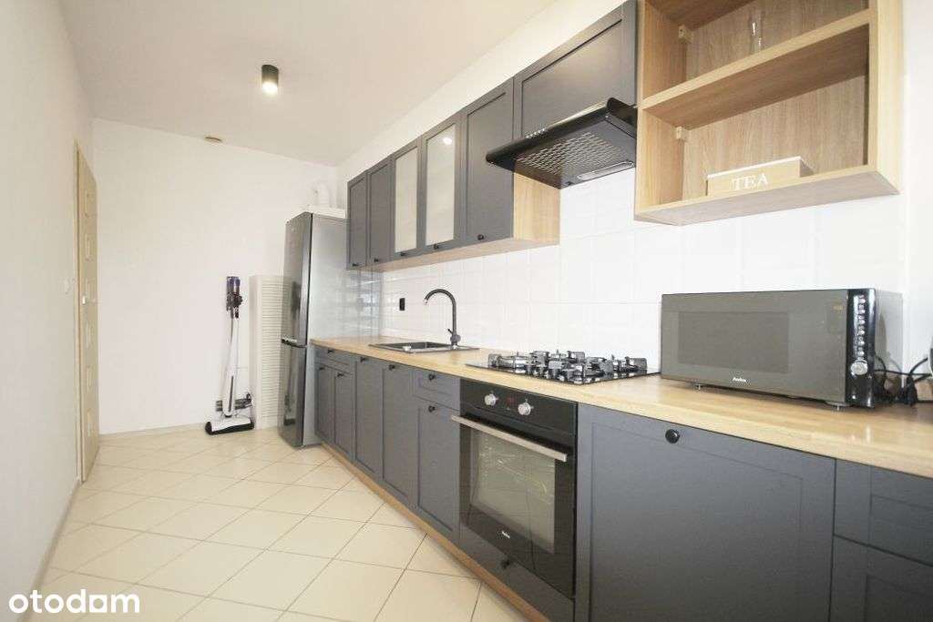 Wspaniałe i przestronne mieszkanie w kamienicy-16