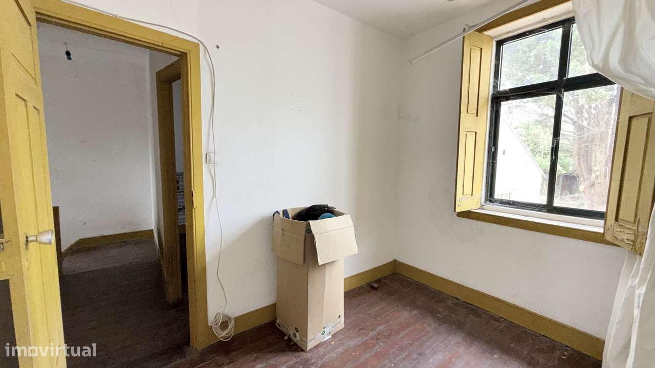 Moradia para remodelar em Ermesinde-13