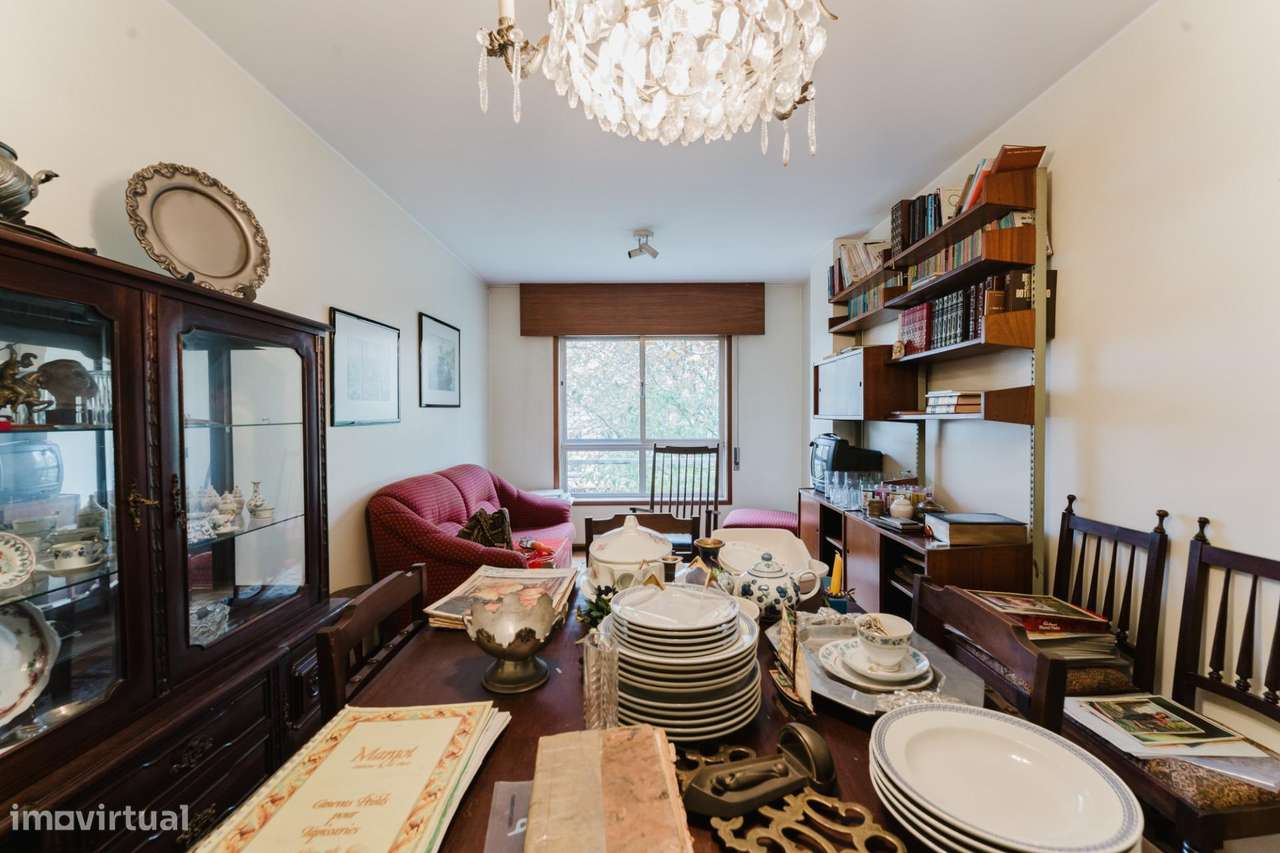 T2 com Garagem na Senhora da Hora - Grande imagem: 3/15