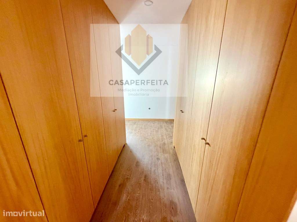 Apartamento T3 NOVO de 2 Frentes com 156m2, Varanda e 2 Lugares de ...-14