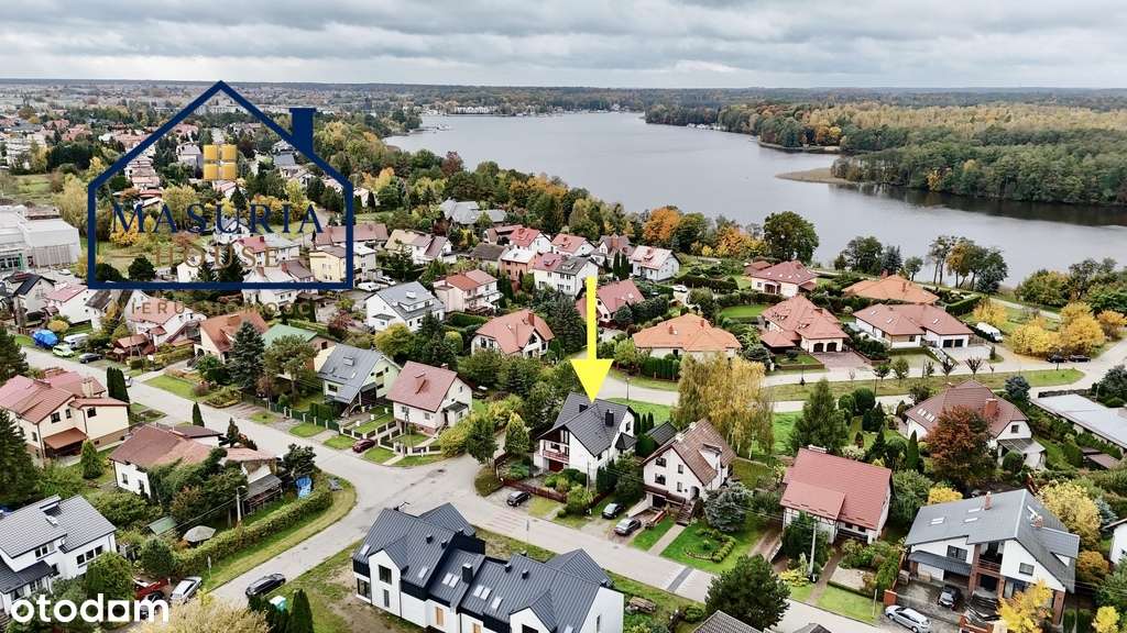 Wolno stojący dom nad Jeziorakiem