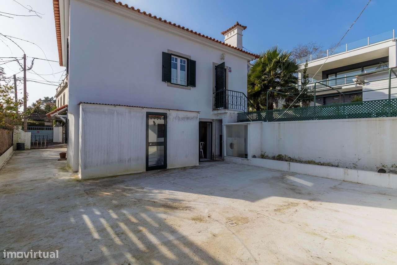 Apartamento T3+1 com Terraço e 3 Wcs em Galamares, Sintra-5