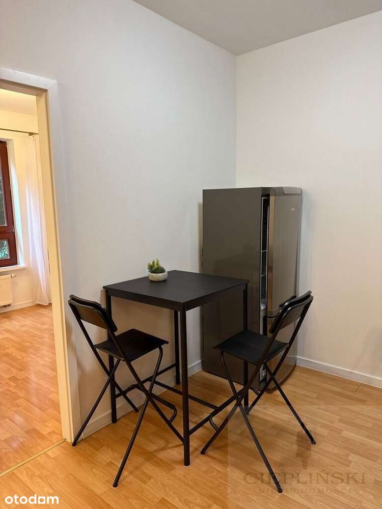 mieszkanie w apartamentowcu z balkonem-6