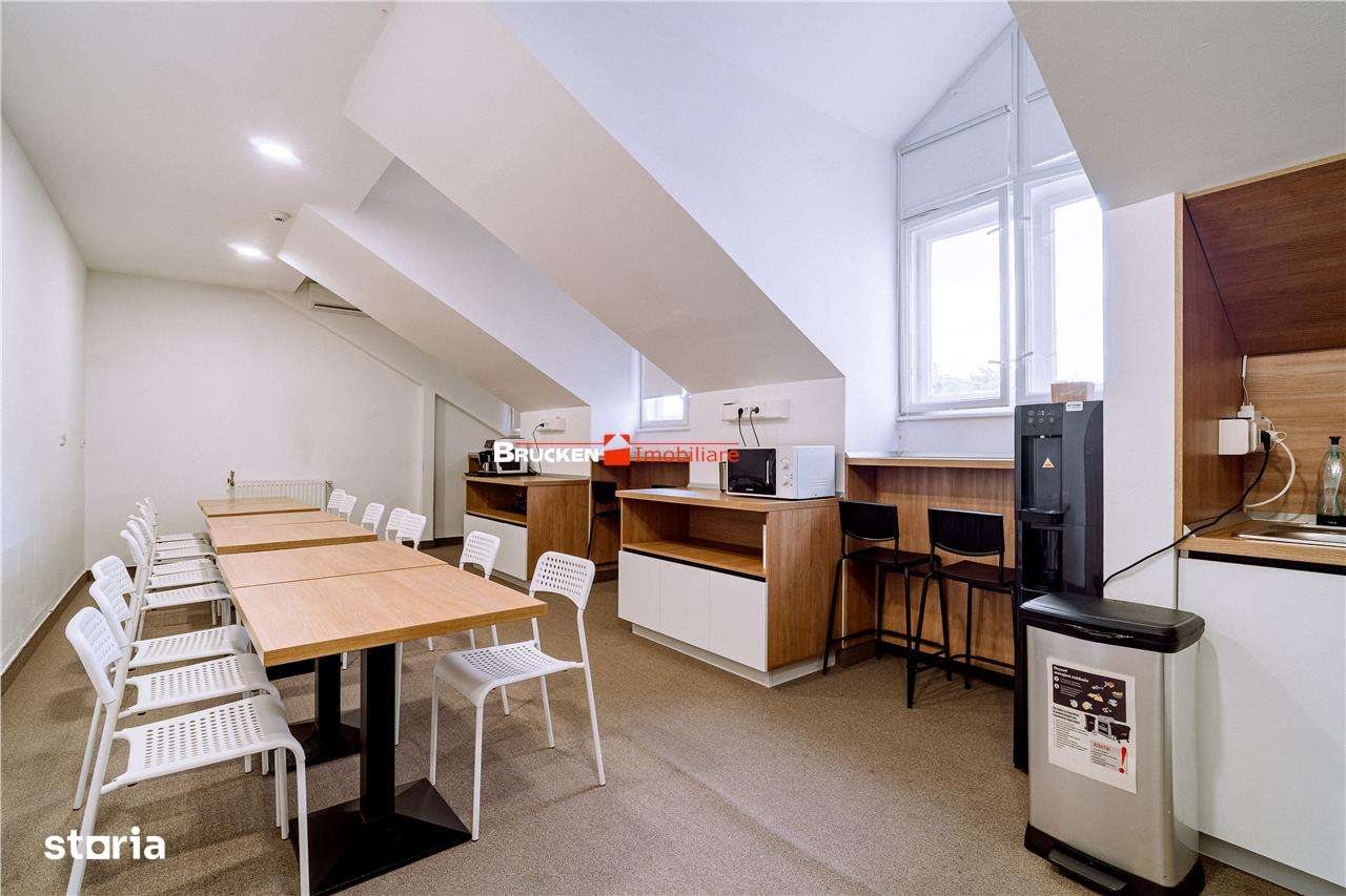 Ultracentral Oradea - Cladire de birouri P+E+M cu dotari moderne si pa - Imagine principală: 5/9