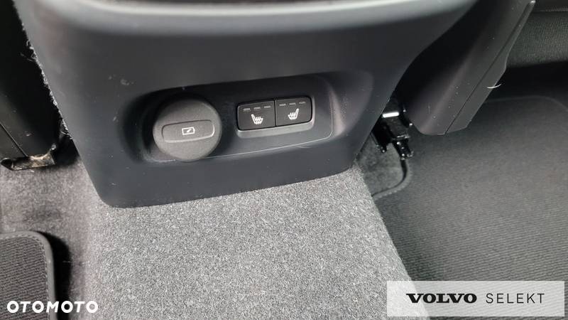 Volvo XC 40 - 29