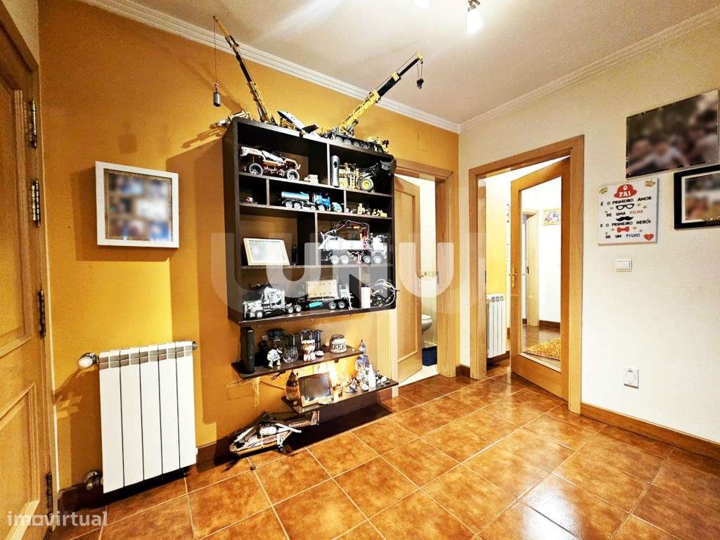 Apartamento T3 - Envolvente de Serviços-9