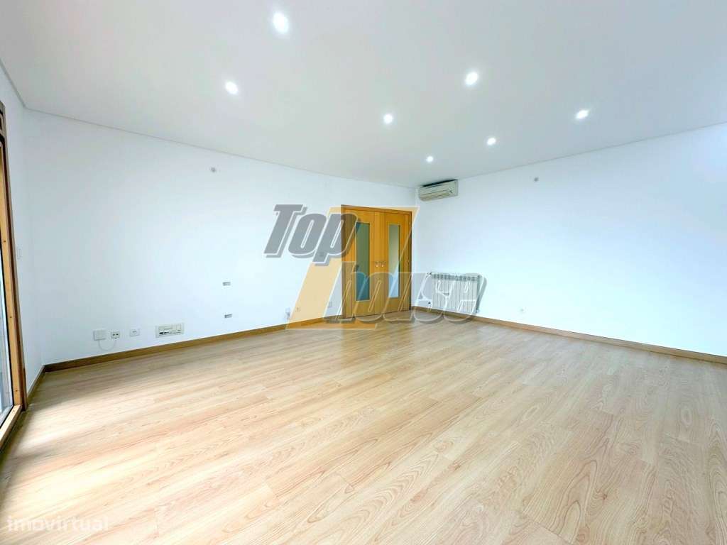 Excelente Apartamento T3 - Colinas do Cruzeiro-1